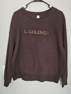 Lululemon Womens Sz Medium BROWN Crewneck Pullover. Oversized. Spellout!!!!